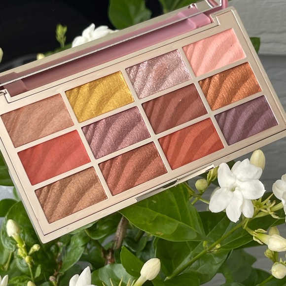 Ciate Other - CIATE’ LONDON The Velvet Eyeshadow Palette